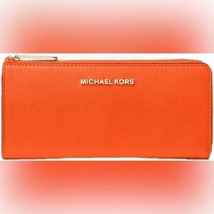 Michael Kors Jet Set Travel Wallet in Poppy
